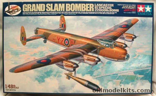 Tamiya 1/48 Lancaster B1 Grand Slam Bomber Motorized, 61504-8000 plastic model kit